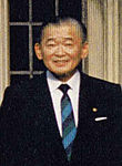 https://upload.wikimedia.org/wikipedia/commons/thumb/b/be/Takeshita.jpg/110px-Takeshita.jpg
